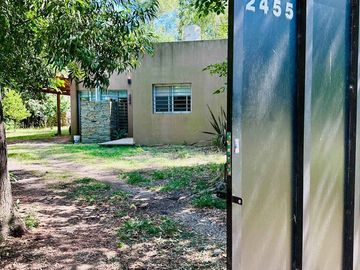 Venta Casa 4 ambientes, PILETA El Pato Berazategui