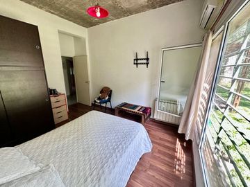 Venta Casa 4 ambientes, PILETA El Pato Berazategui