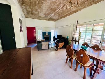 Venta Casa 4 ambientes, PILETA El Pato Berazategui