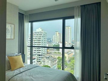 2 bed Condo in Rhythm Rangnam Thanonphayathai Sub District C08066