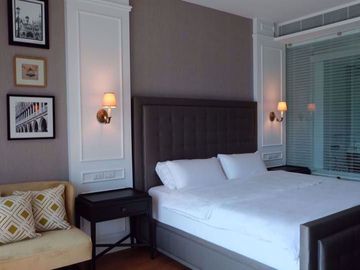 2 bed Condo in 185 Rajadamri Lumphini Sub District C07891