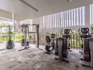 2 bed Condo in 185 Rajadamri Lumphini Sub District C07891