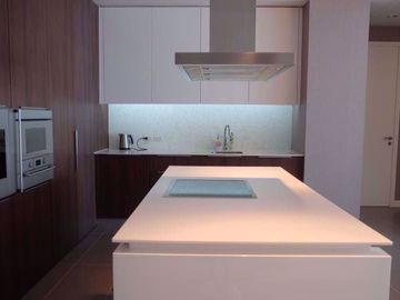 2 bed Condo in 185 Rajadamri Lumphini Sub District C07891