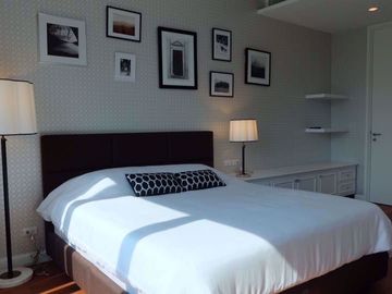 2 bed Condo in 185 Rajadamri Lumphini Sub District C07891