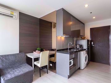 2 bed Condo in Rhythm Asoke Makkasan Sub District C07481