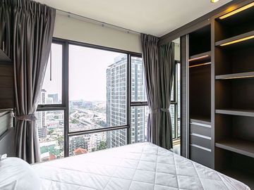 2 bed Condo in Rhythm Asoke Makkasan Sub District C07481