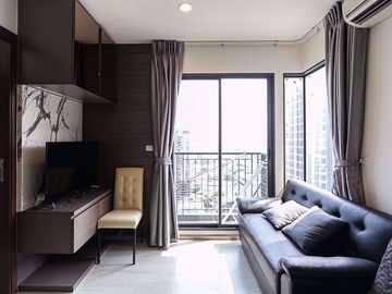 2 bed Condo in Rhythm Asoke Makkasan Sub District C07481