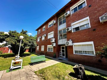 VENTA DEPARTAMENTO  4 AMBIENTES EL PALOMAR