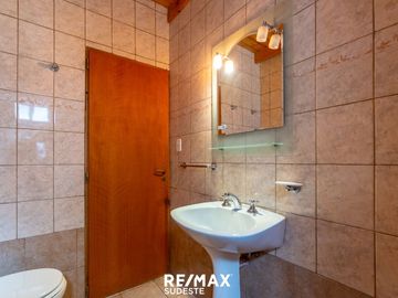 VENTA O PERMUTA CASA QUINTA + DPTO + GALPON