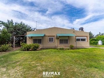 VENTA O PERMUTA CASA QUINTA + DPTO + GALPON