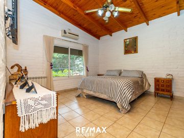 VENTA O PERMUTA CASA QUINTA + DPTO + GALPON
