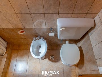 VENTA O PERMUTA CASA QUINTA + DPTO + GALPON