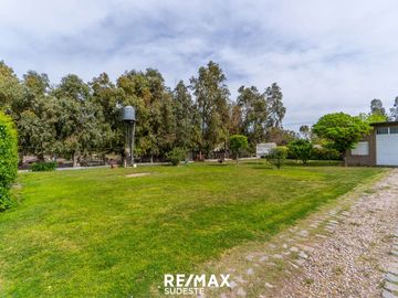 VENTA O PERMUTA CASA QUINTA + DPTO + GALPON