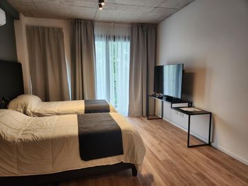 VENTA MONOAMB. P. DE FRUTOS, VISTA AL RIO. HOTEL