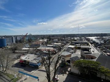 VENTA MONOAMB. P. DE FRUTOS, VISTA AL RIO. HOTEL