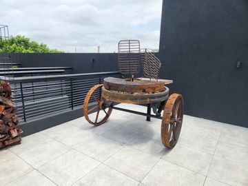 VENTA MONOAMB. P. DE FRUTOS, VISTA AL RIO. HOTEL
