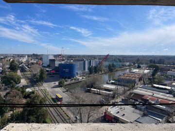VENTA DPTO 3 AMB. P. DE FRUTOS VISTA AL RIO. HOTEL