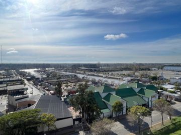 VENTA DPTO 3 AMB. P. DE FRUTOS VISTA AL RIO. HOTEL