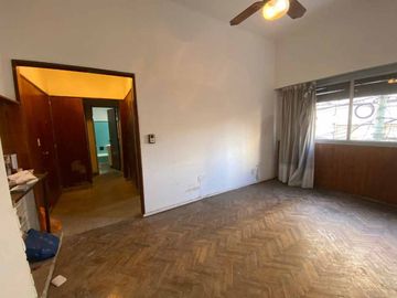VENTA DEPARTAMENTO 2 AMB PARA RECICLAR,  BELGRANO