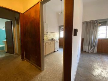 VENTA DEPARTAMENTO 2 AMB PARA RECICLAR,  BELGRANO