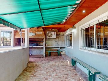 CASA MULTIFAMILIAR EN VENTA EN EL PALOMAR