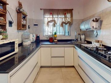 CASA MULTIFAMILIAR EN VENTA EN EL PALOMAR