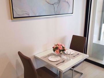 1 bed Condo in Noble Ploenchit Lumphini Sub District C06593