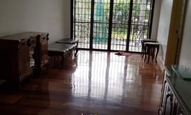 5 Bedroom For Sale in Green Meadows, Quezon City