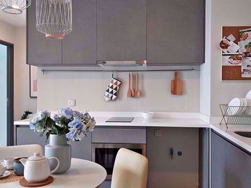 2 bed Condo in Rhythm Rangnam Thanonphayathai Sub District C05616