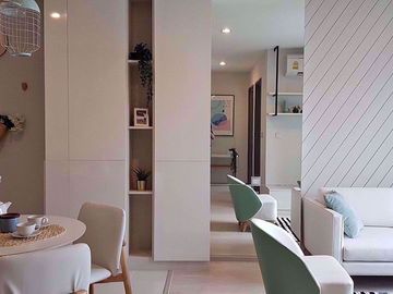 2 bed Condo in Rhythm Rangnam Thanonphayathai Sub District C05616