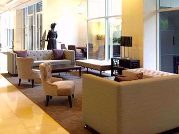 2 bed Condo in Athenee Residence Lumphini Sub District C004139