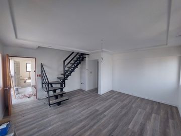 103M2, 4 DORMITORIOS, 2 BAÑOS, ESTACIONAMIENTO