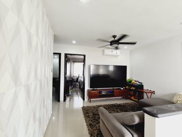 Casa en Venta en Lomas del Sol | Amplio Jardín