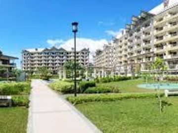 3BR Condo Verawood Acacia Resale unit with Parking Near international Airport