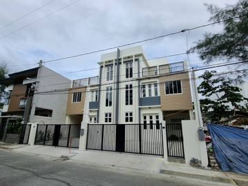 RFO 12M 3 Storey Townhouse w/Roofdeck in Cupang Antipolo For Sale LSS