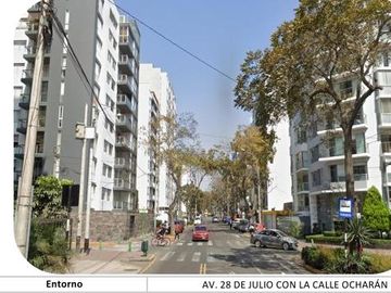 SE VENDE CASA DE 2 PLANTAS MAS AZOTEA EN MIRAFLORES
