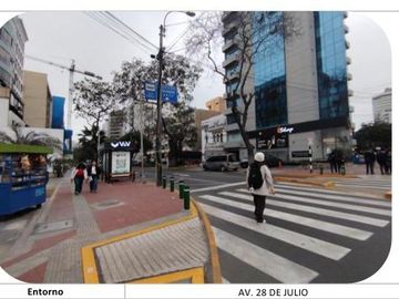 SE VENDE CASA DE 2 PLANTAS MAS AZOTEA EN MIRAFLORES