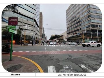 SE VENDE CASA DE 2 PLANTAS MAS AZOTEA EN MIRAFLORES