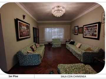 SE VENDE CASA DE 2 PLANTAS MAS AZOTEA EN MIRAFLORES