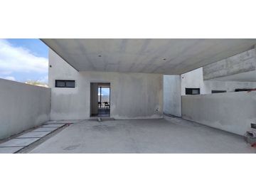 Casa en venta en Porto Cumbres en Gracia