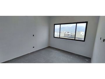 Casa en venta en Porto Cumbres en Gracia