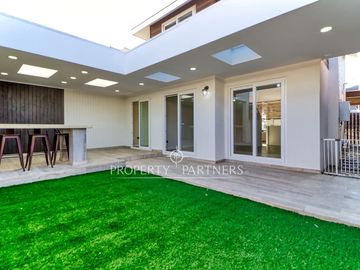 Hermosa casa en venta Costa Laguna