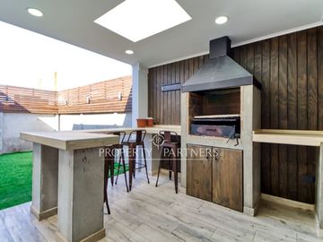 Hermosa casa en venta Costa Laguna