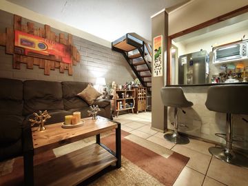 Se vende casa Villa Los LLanos, Maipú