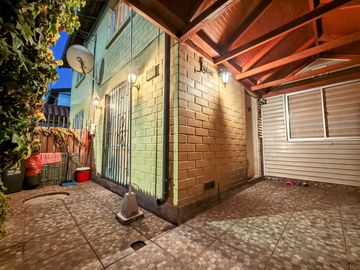 Se vende casa Villa Los LLanos, Maipú