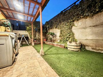 Se vende casa Villa Los LLanos, Maipú