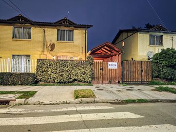 Se vende casa Villa Los LLanos, Maipú