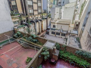 Departamento reciclado de 5 Ambientes en Venta – Retiro, Plaza Libertad