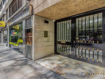 Departamento reciclado de 5 Ambientes en Venta – Retiro, Plaza Libertad