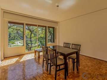 Departamento reciclado de 5 Ambientes en Venta – Retiro, Plaza Libertad
